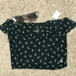 Cute NWT AEO Ruffle Tube Top